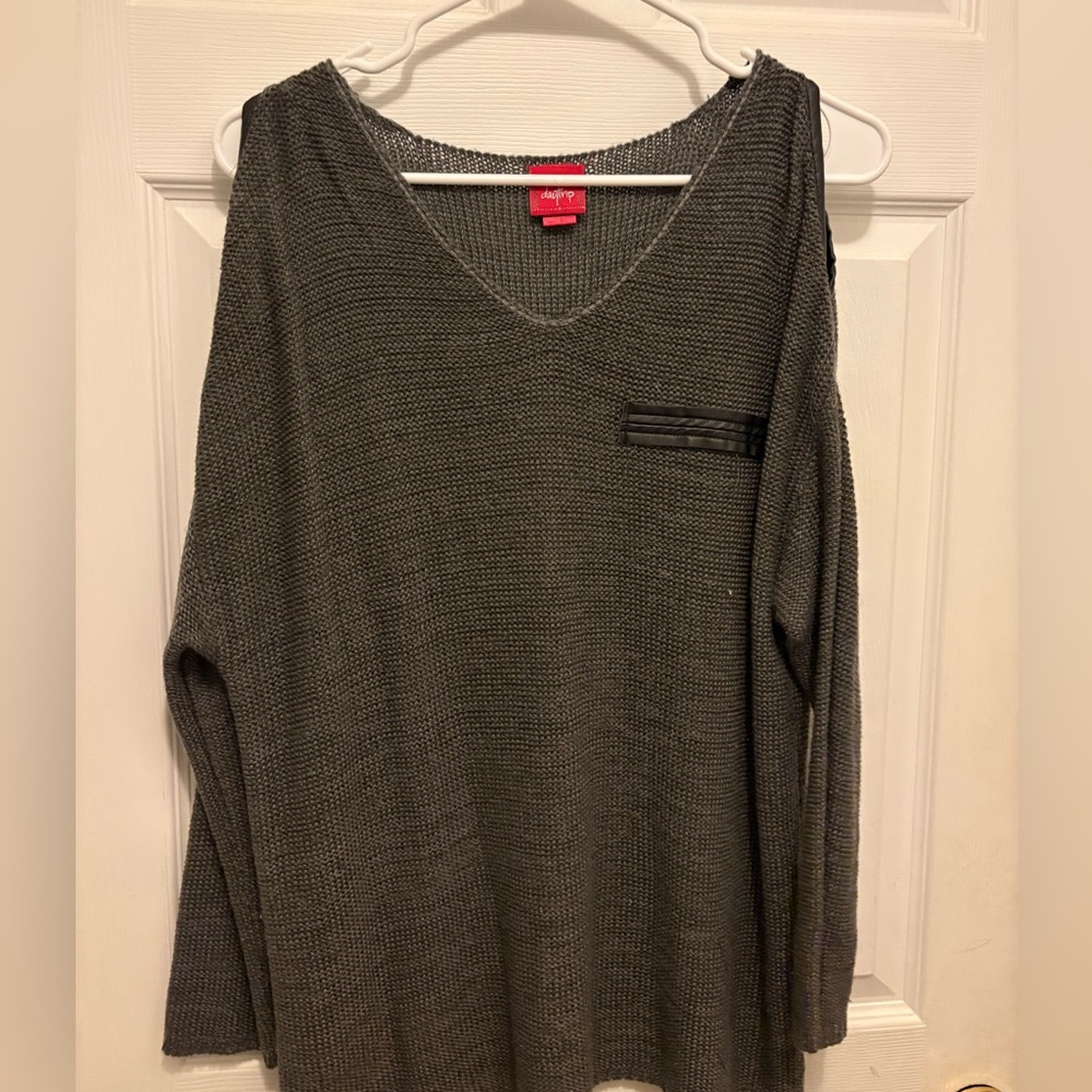BKE sweater